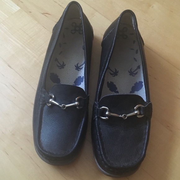 Leather loafers with silver chain - Picture 1 of 5